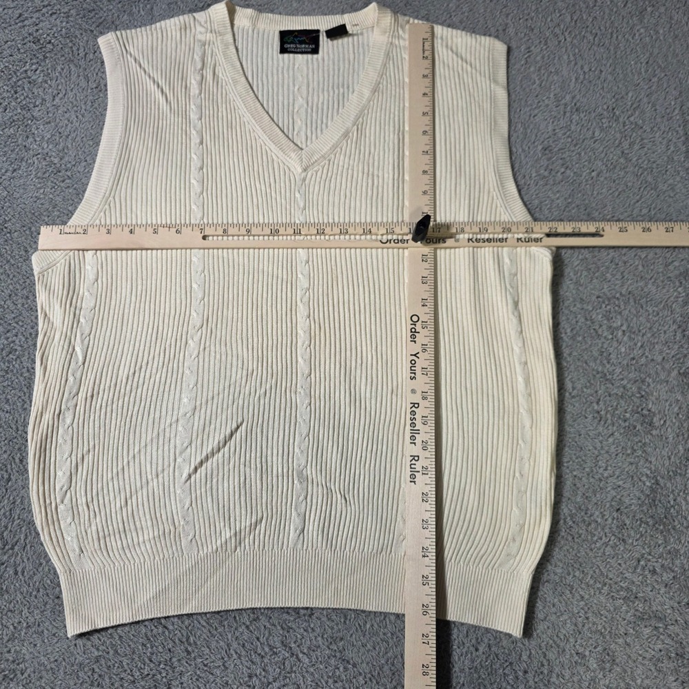 Greg Norman Mens L Sweater Vest Cream 100%‎ Silk Ribbed Cable Knit V-Neck Golf - Picture 2 of 5